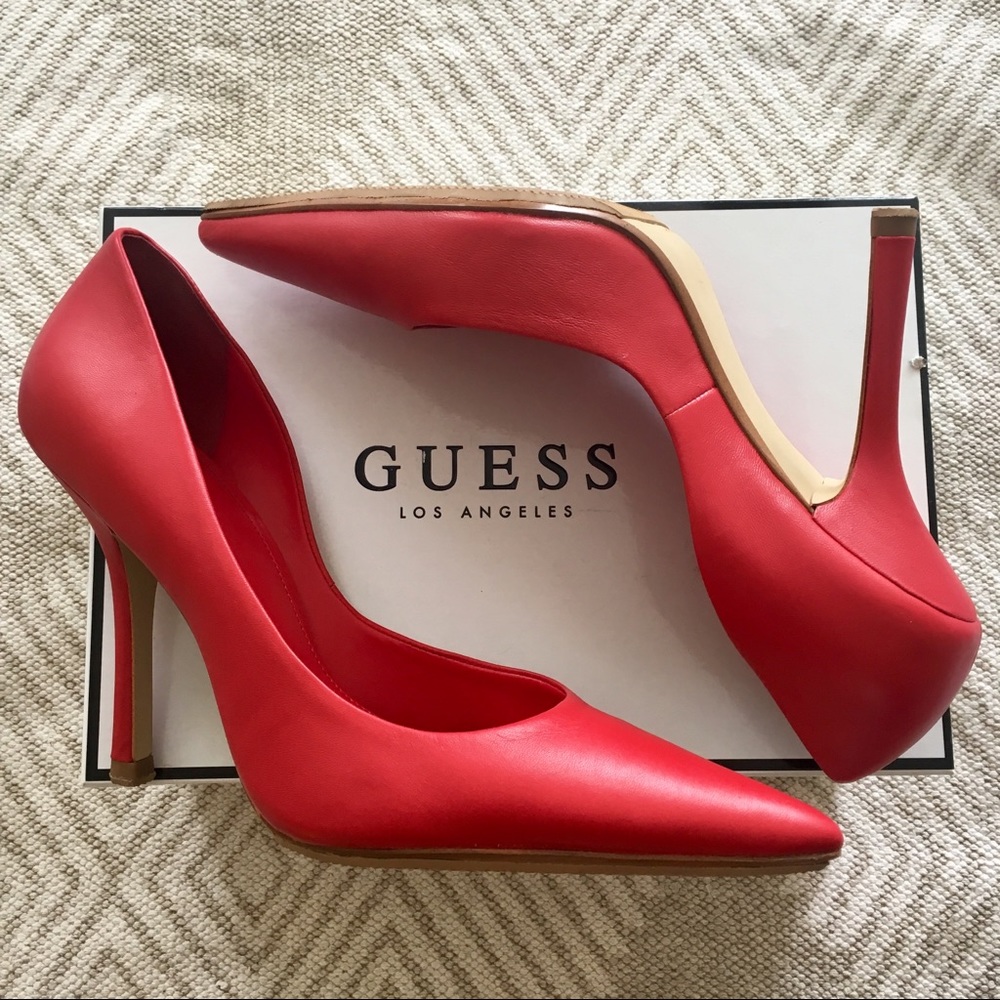 LNWB GUESS Carrie Stiletto - Red Leather